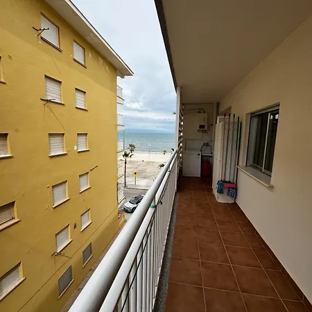 Hermoso Piso En La Playa Miramar