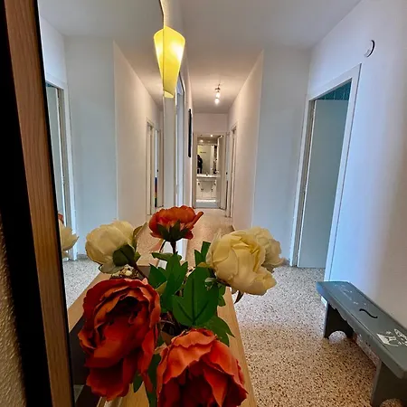 Hermoso Piso En La Playa * ميرامار